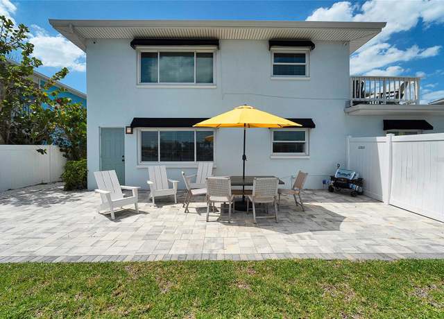 Property at 2605 Bay Blvd, Indian Rocks Beach, FL 33785, 6 beds, 3 baths