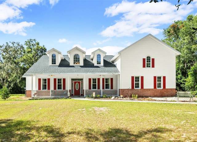 Property at 33276 Westwood Dr, Dade City, FL 33523, 3 beds, 3 baths