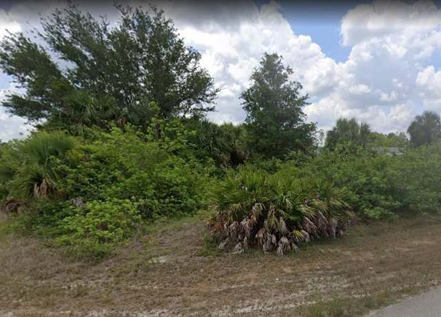 Property at 714 Central St E, Lehigh Acres, FL 33974