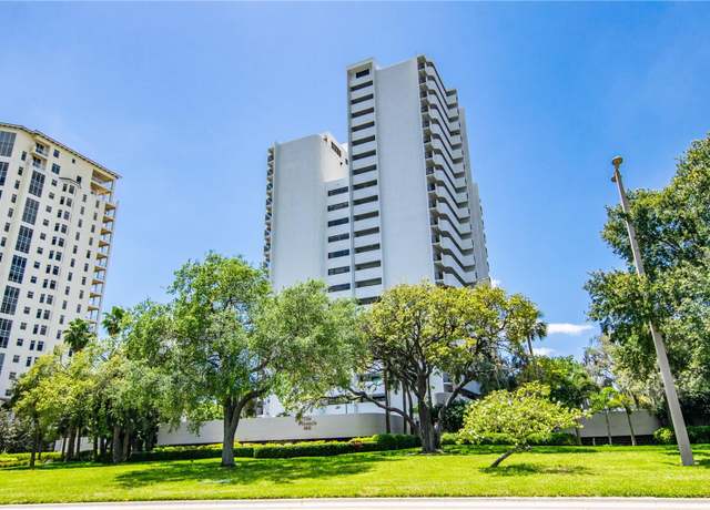 Property at 4141 Bayshore Blvd #304, Tampa, FL 33611, 2 beds, 2 baths