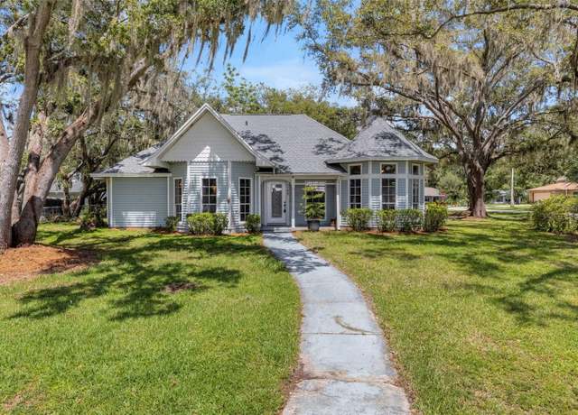 Property at 5722 Antler Trl, Lakeland, FL 33811, 3 beds, 2 baths