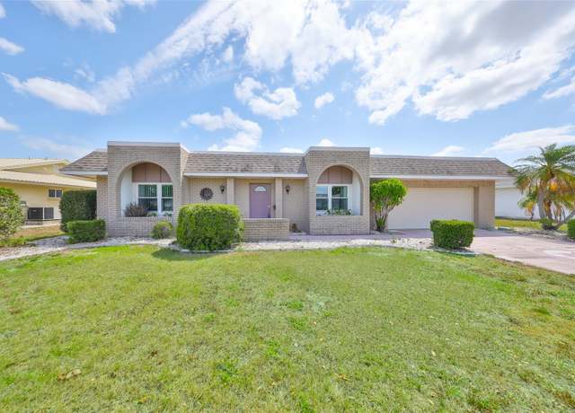 Property at 1529 Allegheny Dr, Sun City Center, FL 33573, 2 beds, 2 baths