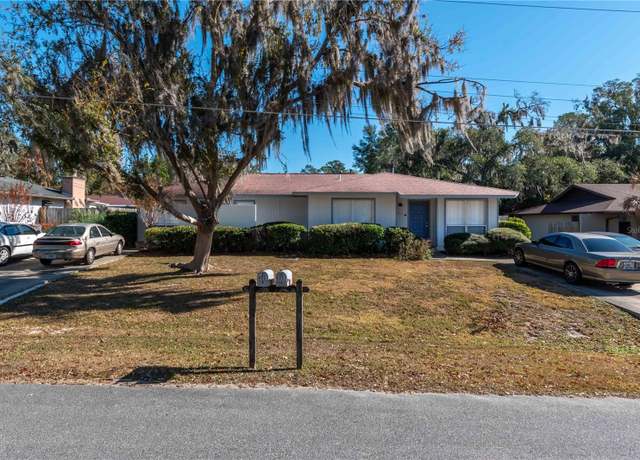 Property at 4051 SE 21st Ct, Ocala, FL 34480, 4 beds, 4 baths