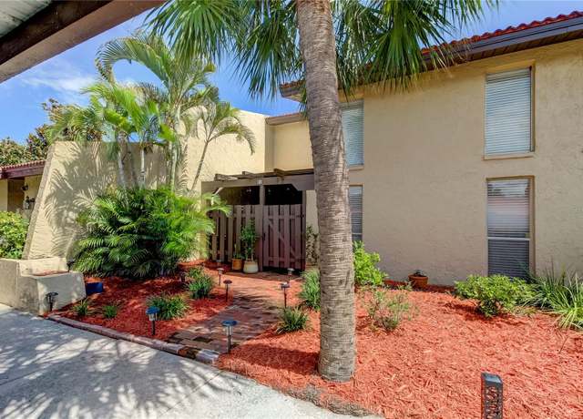 Property at 7200 Ulmerton Rd Unit F2, Largo, FL 33771, 1 bed, 1.5 baths