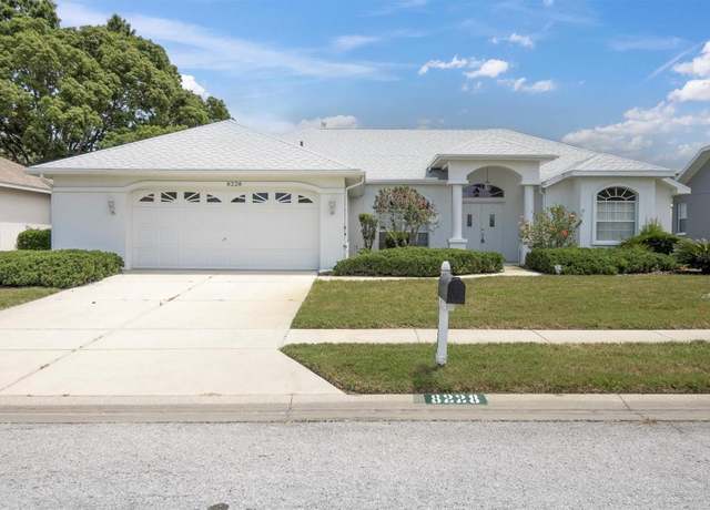 Property at 8228 Coral Creek Loop, Hudson, FL 34667, 3 beds, 2.5 baths