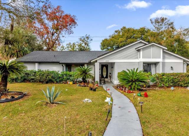 Property at 3717 Jericho Dr, Casselberry, FL 32707, 6 beds, 2 baths