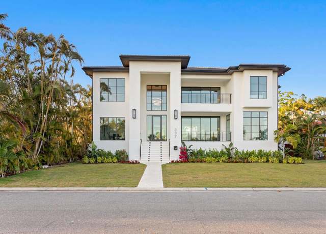 Property at 337 Coffee Pot Dr NE, St Petersburg, FL 33704, 4 beds, 5.5 baths