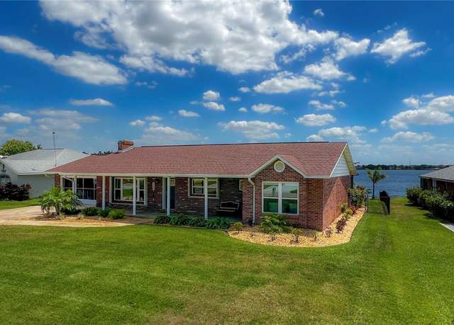 Property at 217 W Lake Damon Dr, Avon Park, FL 33825, 2 beds, 2 baths
