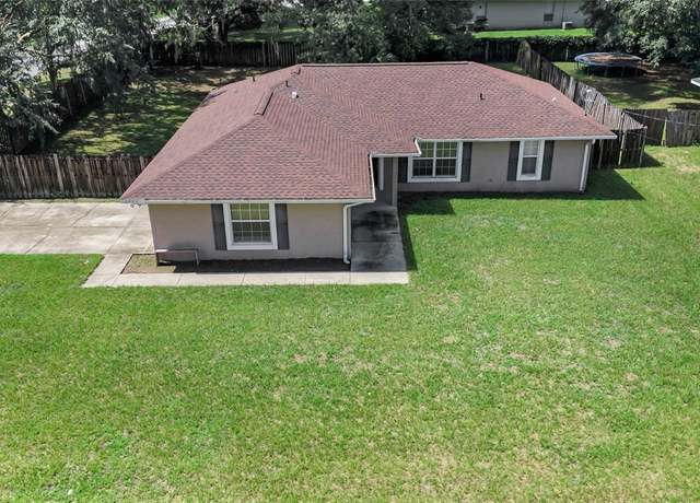 Property at 5490 SE 28th St, Ocala, FL 34480, 3 beds, 2 baths