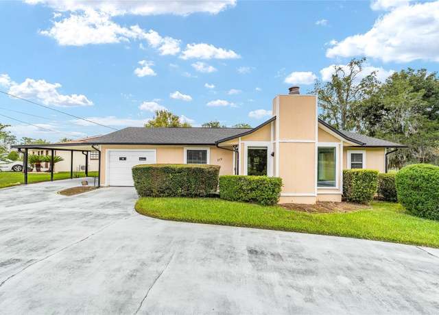 Property at 275 NE 42nd St, Ocala, FL 34479, 3 beds, 2 baths