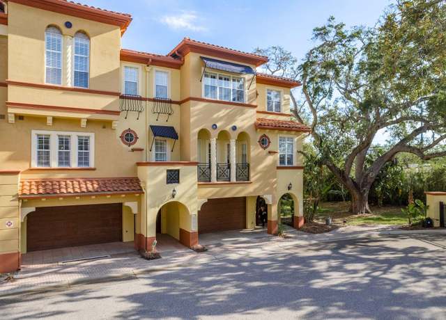 Property at 264 Seagate Ct, Dunedin, FL 34698, 4 beds, 3 baths