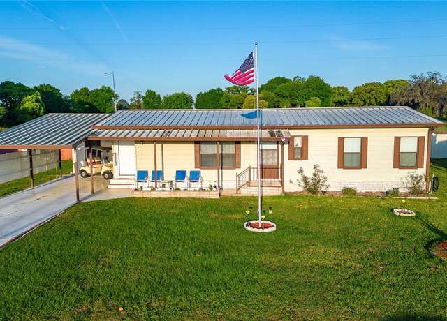 Property at 5409 Antigua Dr, Zephyrhills, FL 33541, 2 beds, 2 baths