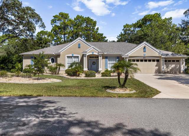 Property at 30 Mayflower Ct S, Homosassa, FL 34446, 4 beds, 3 baths