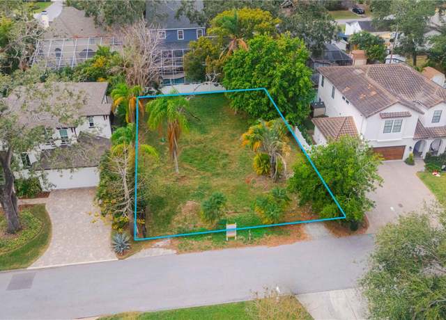 Property at 4615 S Woodlynne Ave, Tampa, FL 33611