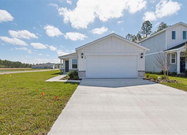 Property at 28 Sandy Ln, Palm Coast, FL 32137, 3 beds, 2 baths