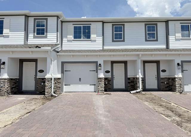 Property at 5057 Prairie Preserve Run Rd, St Cloud, FL 34772, 3 beds, 2.5 baths