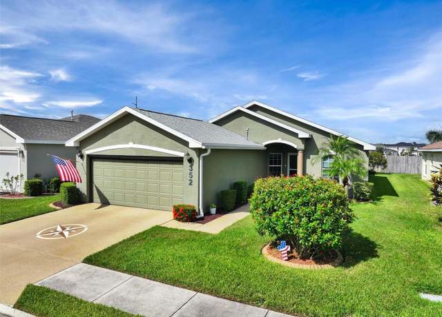 Property at 352 Lake Suzanne Dr, Lake Wales, FL 33859, 2 beds, 2 baths