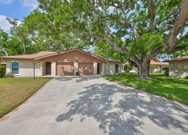 Property at 5108 26th Street Ct W, Bradenton, FL 34207, 2 beds, 2 baths