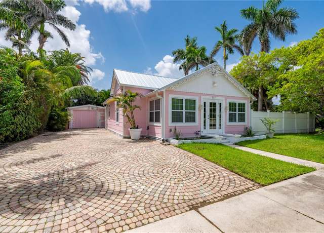 Property at 717 W Marion Ave, Punta Gorda, FL 33950, 2 beds, 2 baths