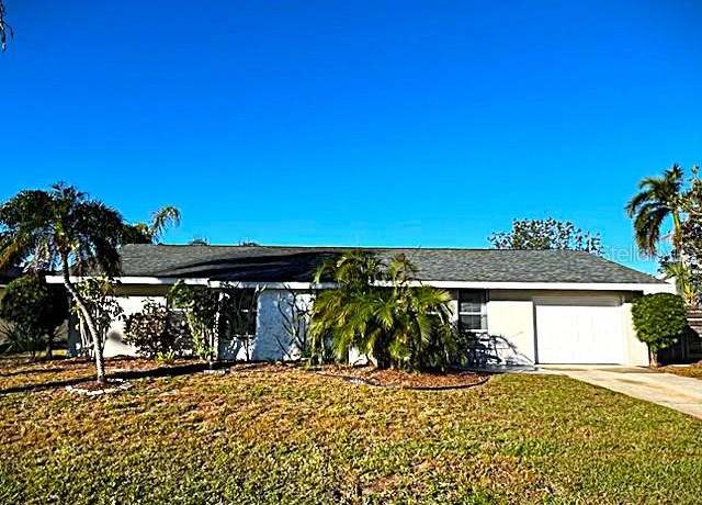 Property at 3310 W 63rd St W, Bradenton, FL 34209, 3 beds, 2 baths