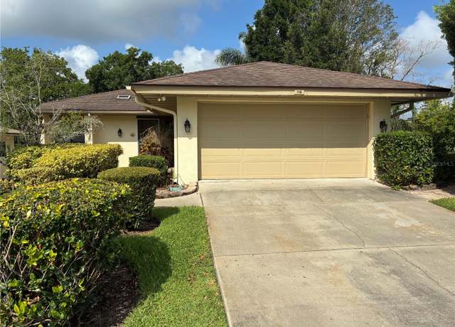 Property at 116 Oakmont Ln, New Smyrna Beach, FL 32168, 4 beds, 3 baths