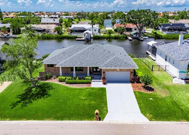 Property at 829 Golf Island Dr, Apollo Beach, FL 33572, 4 beds, 2.5 baths