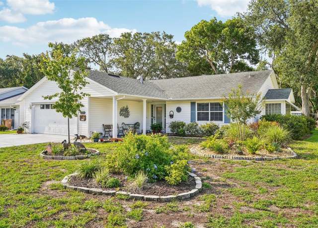 Property at 1214 Loch Rannoch Ct, Leesburg, FL 34788, 2 beds, 2 baths
