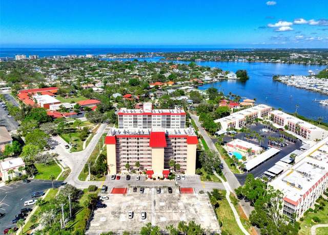 Property at 232 Saint Augustine Ave #505, Venice, FL 34285, 2 beds, 2 baths