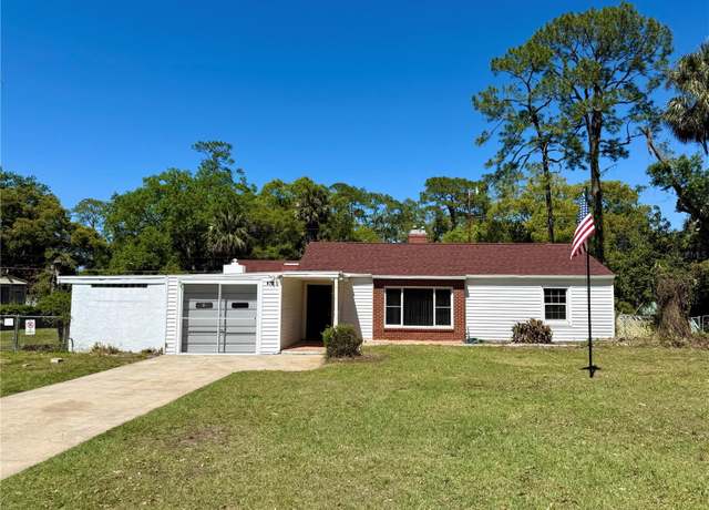 Property at 472 Rosalia Dr, Sanford, FL 32771, 4 beds, 3 baths