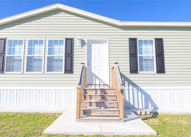 Property at 16403 Tuscanooga Rd, Groveland, FL 34736, 3 beds, 2 baths