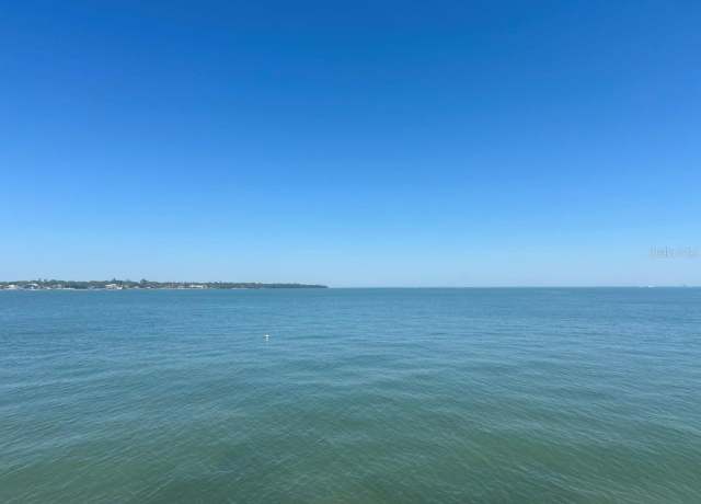 Property at 7500 Sunshine Skyway Ln S Unit T6, St Petersburg, FL 33711, 2 beds, 2 baths