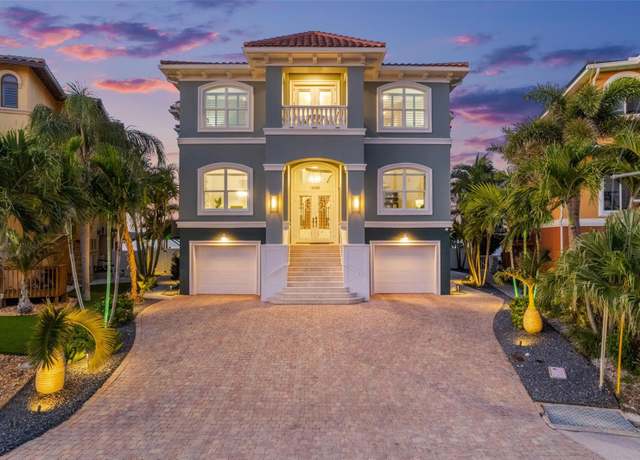 Property at 16365 Redington Dr, Redington Beach, FL 33708, 4 beds, 4.5 baths