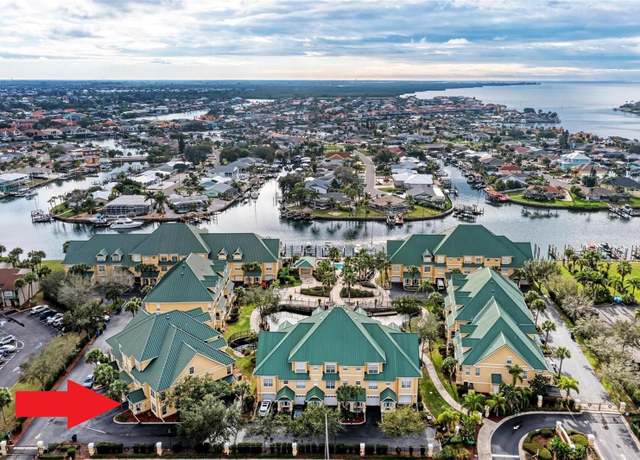 Property at 6315 Sunset Bay Cir, Apollo Beach, FL 33572, 3 beds, 2.5 baths