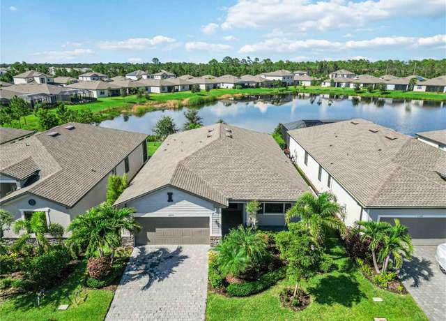Property at 11150 Balfour St, Venice, FL 34293, 3 beds, 3 baths