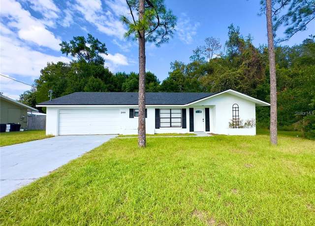 Property at 21111 SW Honeysuckle St, Dunnellon, FL 34431, 4 beds, 2 baths