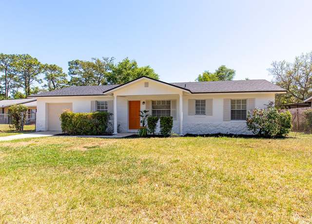 Property at 730 Georgia Ave, Longwood, FL 32750, 4 beds, 2 baths