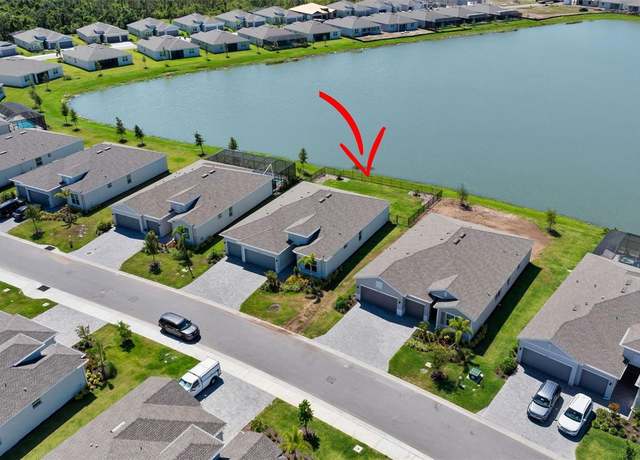 Property at 8589 Saint Kitts Cir, Englewood, FL 34224, 4 beds, 2 baths
