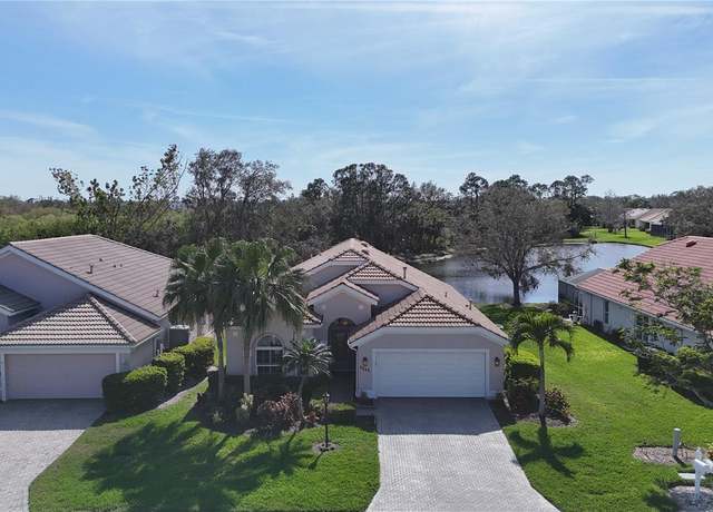 Property at 5242 Highbury Cir, Sarasota, FL 34238, 3 beds, 2 baths