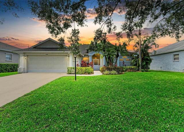 Property at 5386 Creekside Trl, Sarasota, FL 34243, 3 beds, 2 baths