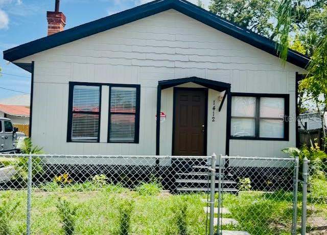 Property at 1412 12th Ave W, Bradenton, FL 34205, 3 beds, 2 baths