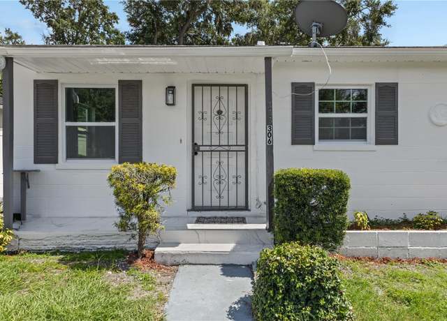 Property at 306 Modest St, Lakeland, FL 33805, 3 beds, 1 bath