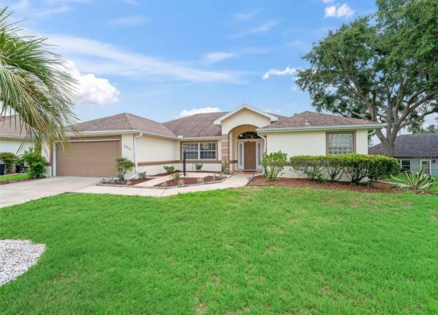 Property at 17233 SE 115th Terrace Rd, Summerfield, FL 34491, 3 beds, 2 baths
