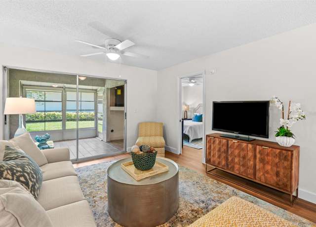 Property at 2460 Northside Dr #802, Clearwater, FL 33761, 2 beds, 2 baths