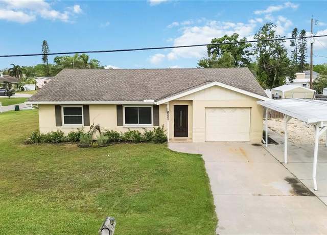 Property at 4221 3rd Ave W, Palmetto, FL 34221, 3 beds, 2 baths