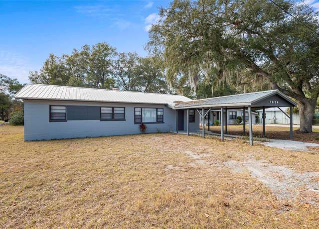 Property at 1624 Roselle Ave, Palatka, FL 32177, 2 beds, 1 bath