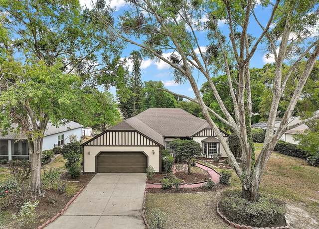 Property at 2635 Gables Dr, Eustis, FL 32726, 3 beds, 2 baths