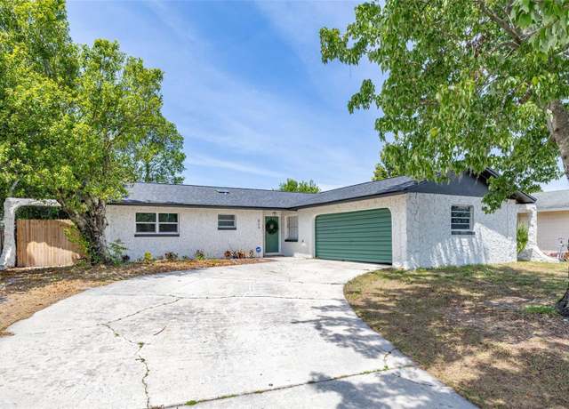 Property at 824 Park Manor Dr, Orlando, FL 32825, 3 beds, 2 baths