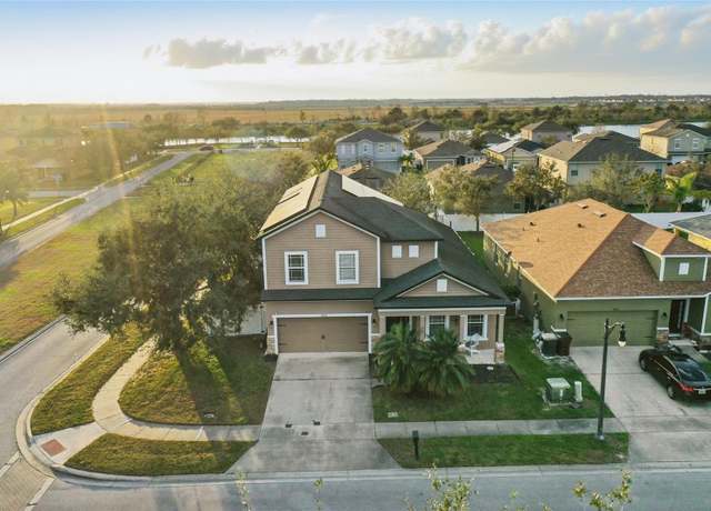 Property at 1894 Valley Forge Dr, St Cloud, FL 34769, 4 beds, 2.5 baths