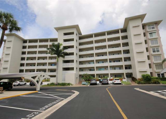 Property at 1235 S Highland Ave Unit 5-209, Clearwater, FL 33756, 1 bed, 1 bath