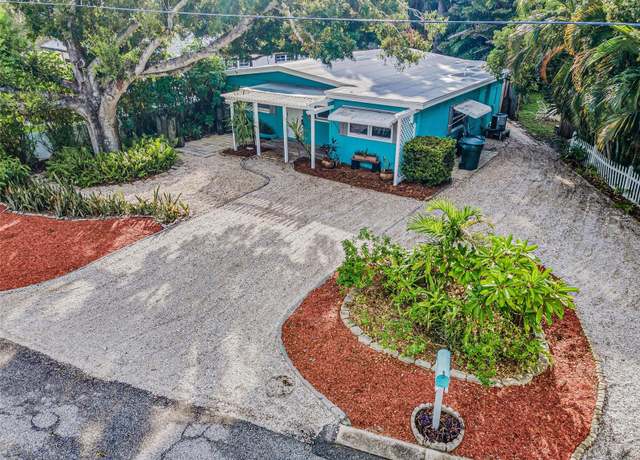Property at 1115 Conant Ave, Safety Harbor, FL 34695, 3 beds, 1.5 baths